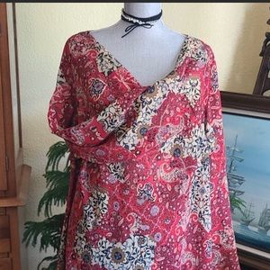 like new Venezia plus size top